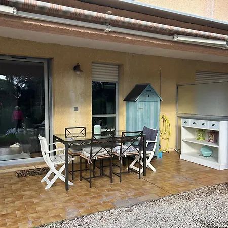 Apartment Valescure Au Coeur Des Golfs *