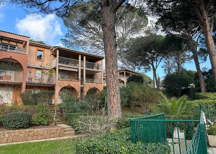 Valescure Au Coeur Des Golfs